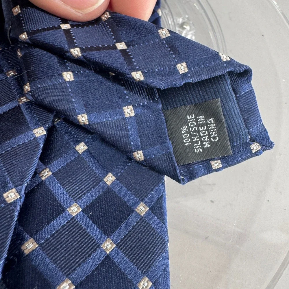 Michael Kors Mens Silk Tie Navy Blue Checkered Geometric Pattern Necktie